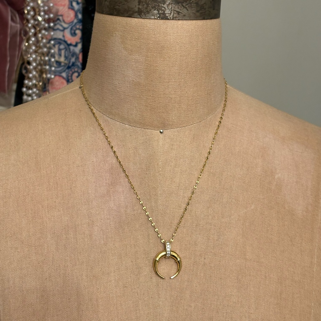 Mantraband “I Am Powerful”Necklace
